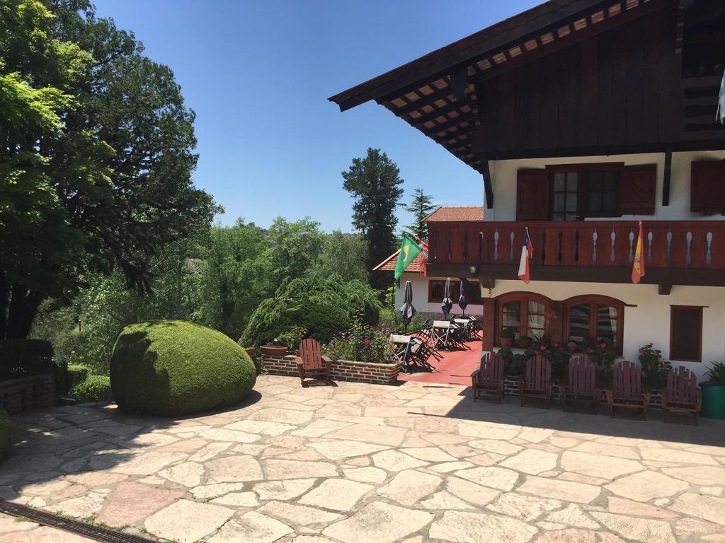 Las Verbenas Hotel La Cumbrecita Exteriör bild