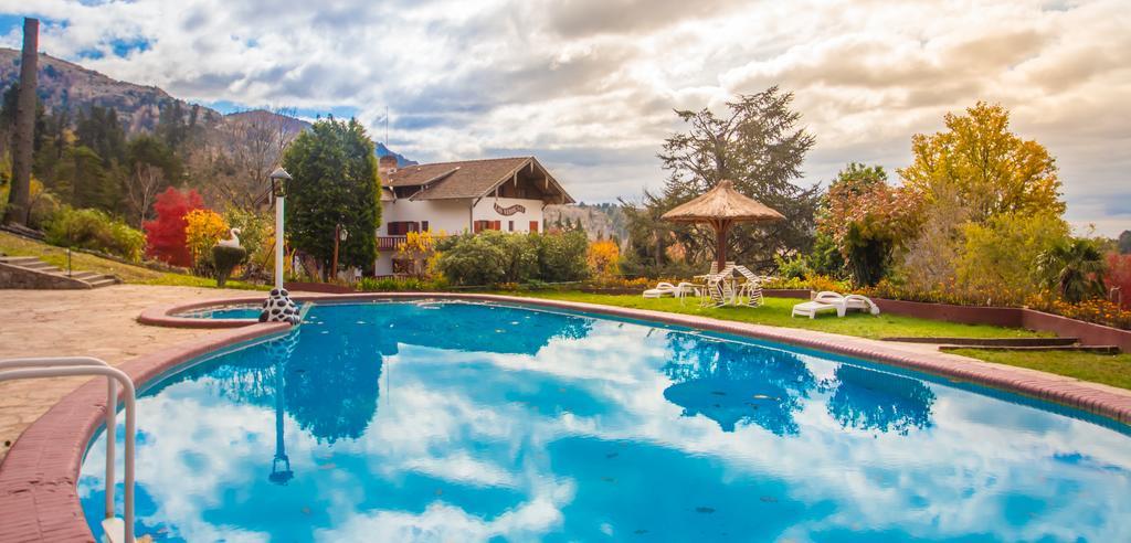 Las Verbenas Hotel La Cumbrecita Exteriör bild