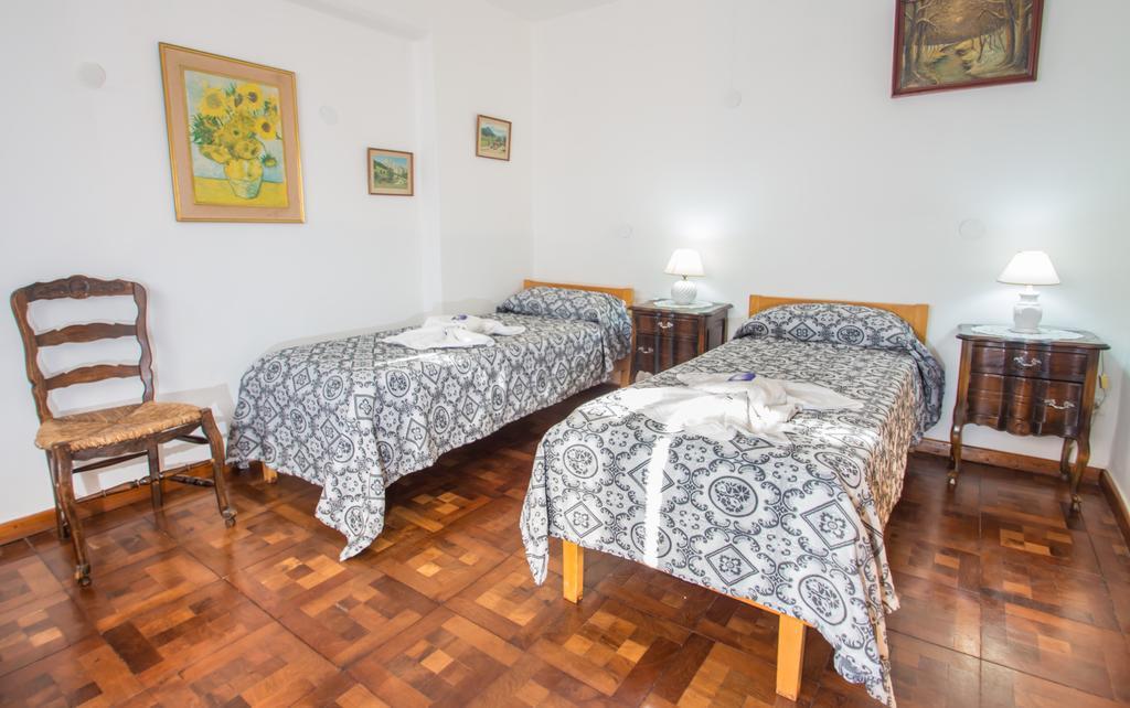 Las Verbenas Hotel La Cumbrecita Exteriör bild
